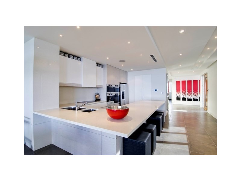 contemporary style kitchen