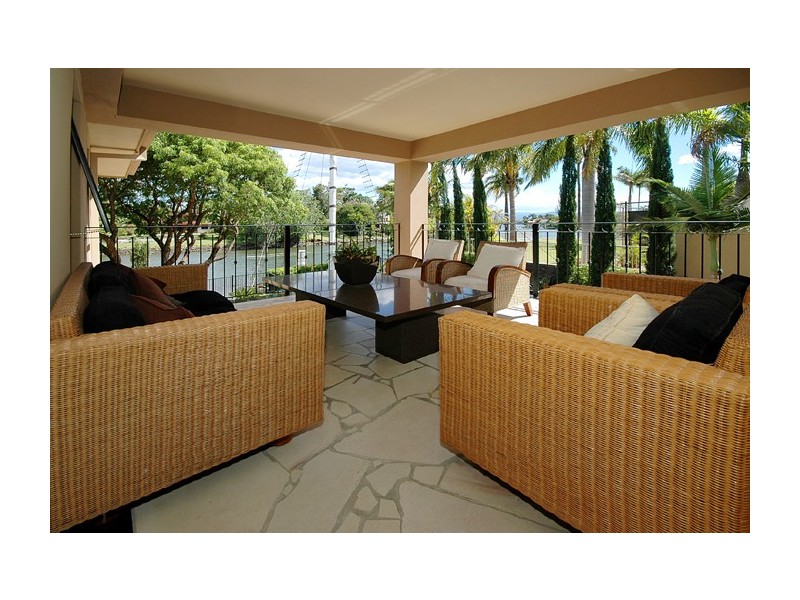 courtyard inspired style landscape