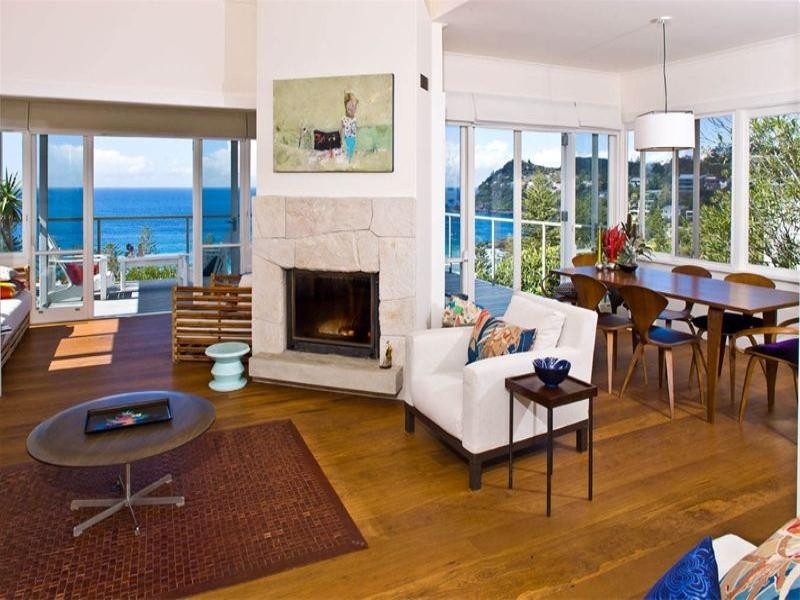 beach style style living room