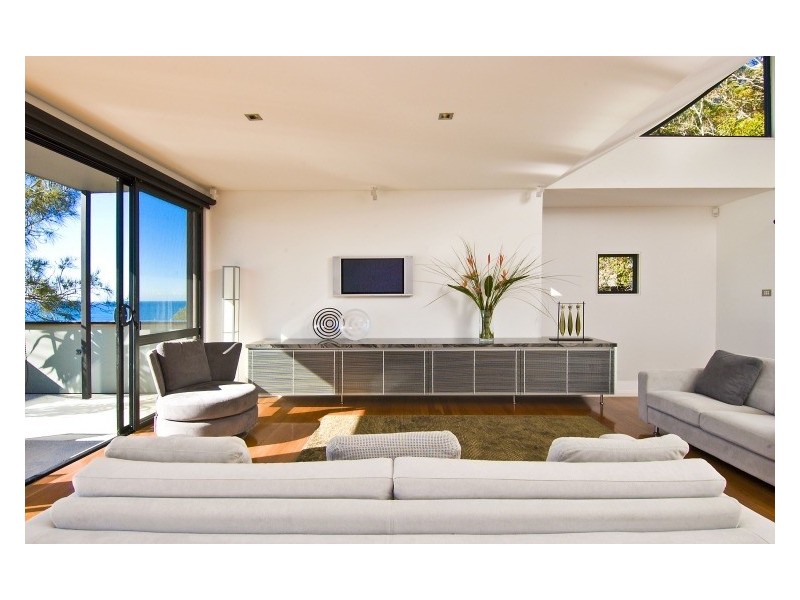 contemporary style living room
