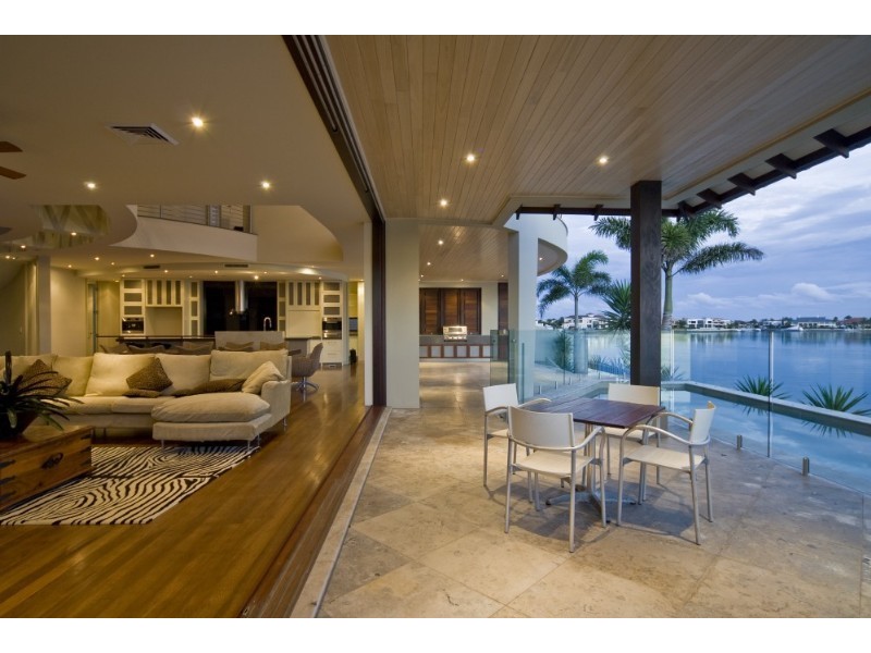 contemporary style living room