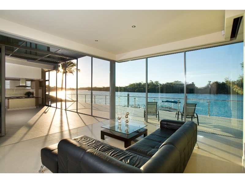 contemporary style living room