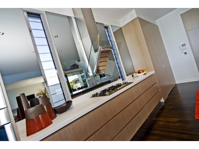 contemporary style kitchen