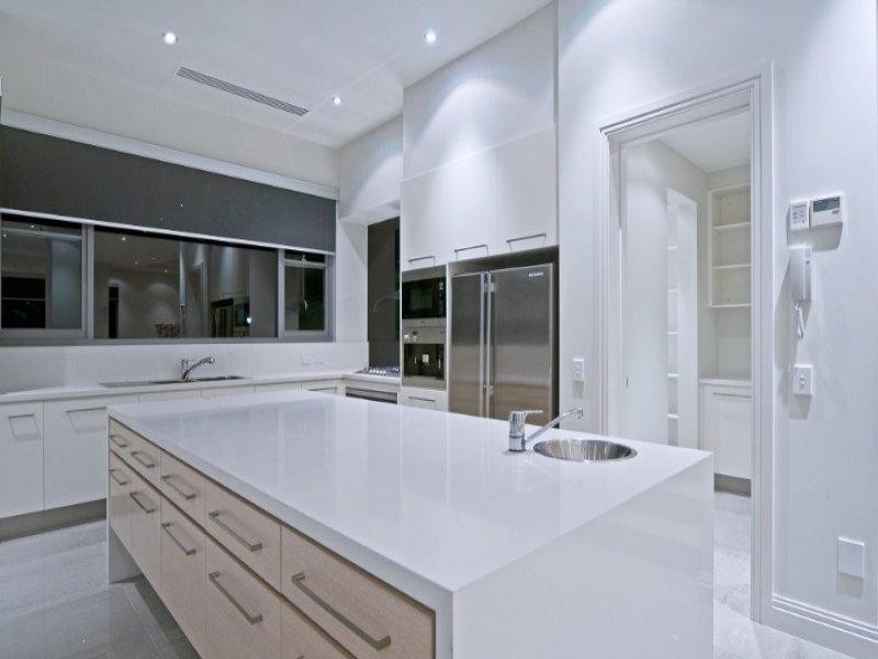 contemporary style kitchen