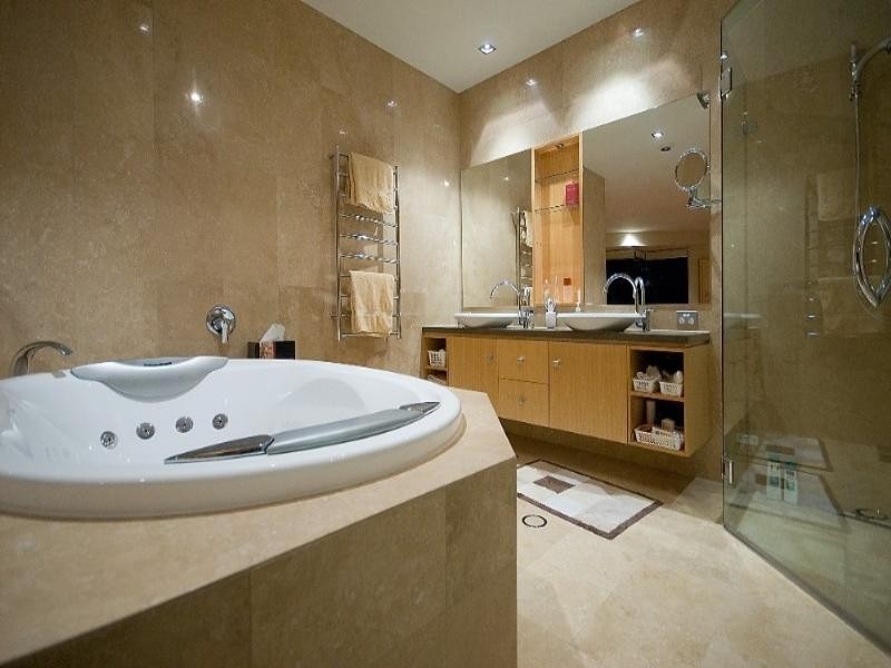 contemporary style bathroom