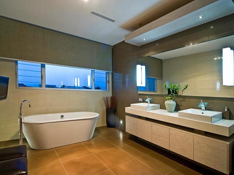 contemporary style bathroom