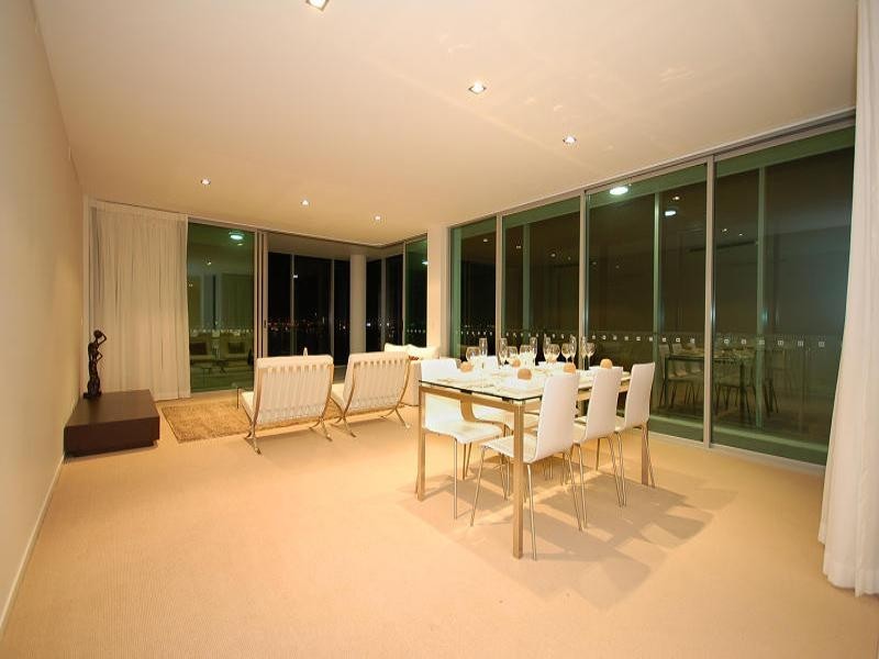 contemporary style dining room