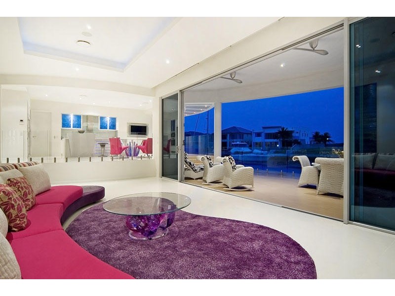 contemporary style living room