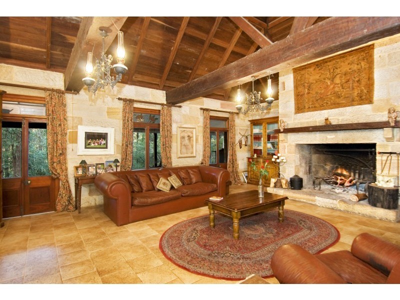 classic style living room