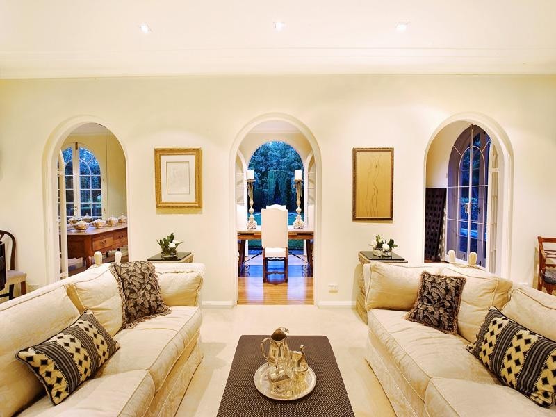 classic style living room