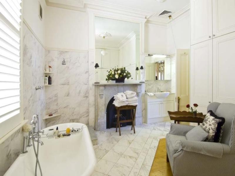 country style style bathroom