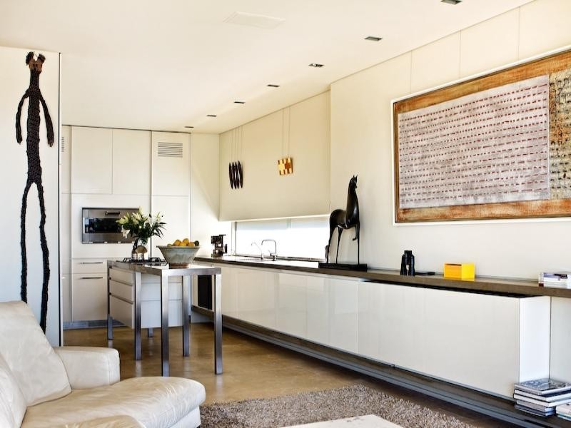 contemporary style kitchen