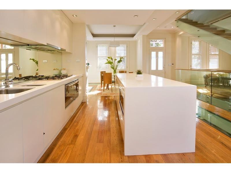 contemporary style kitchen