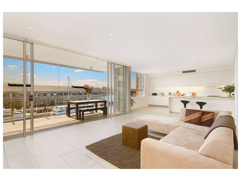 contemporary style living room