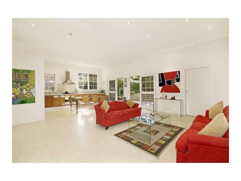 classic style living room