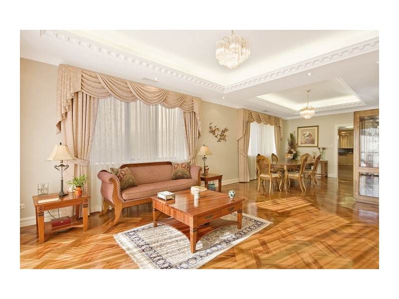 classic style living room