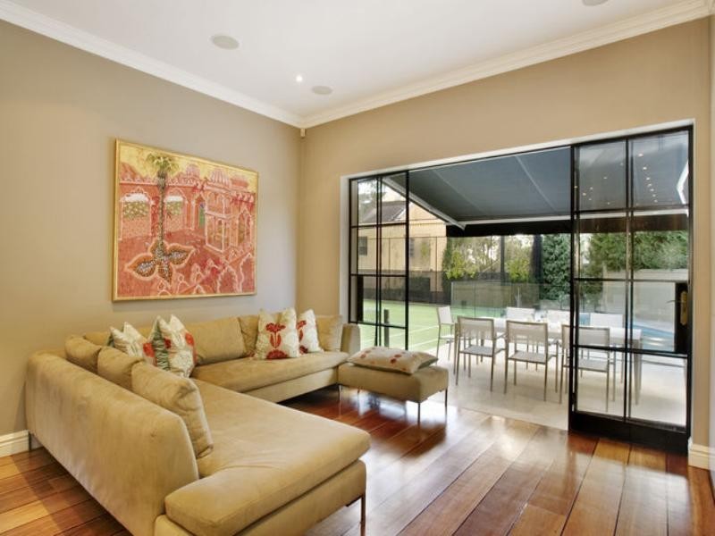 contemporary style living room