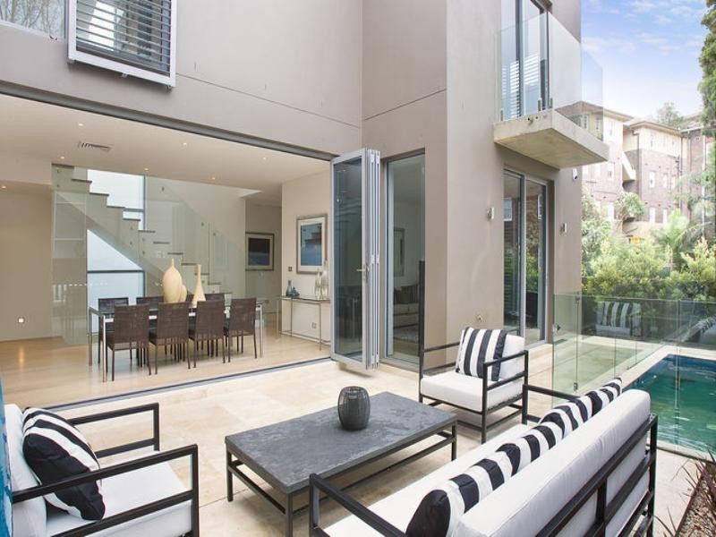 contemporary style dining room