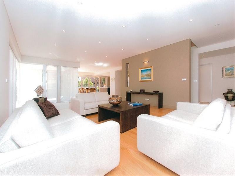 contemporary style living room