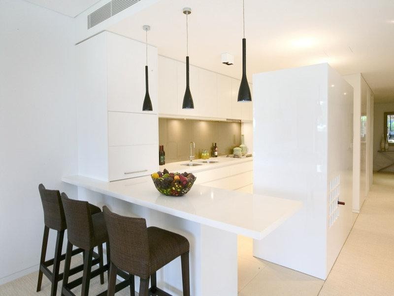 contemporary style kitchen