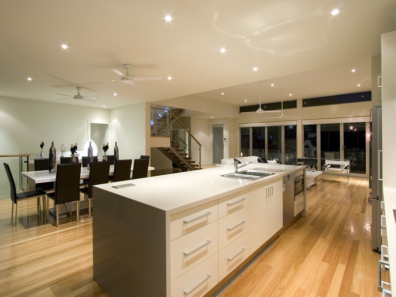 contemporary style kitchen